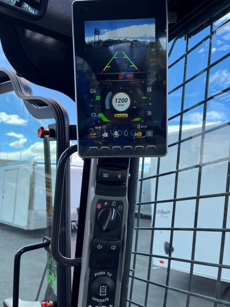 New Holland L320 Skid Steer