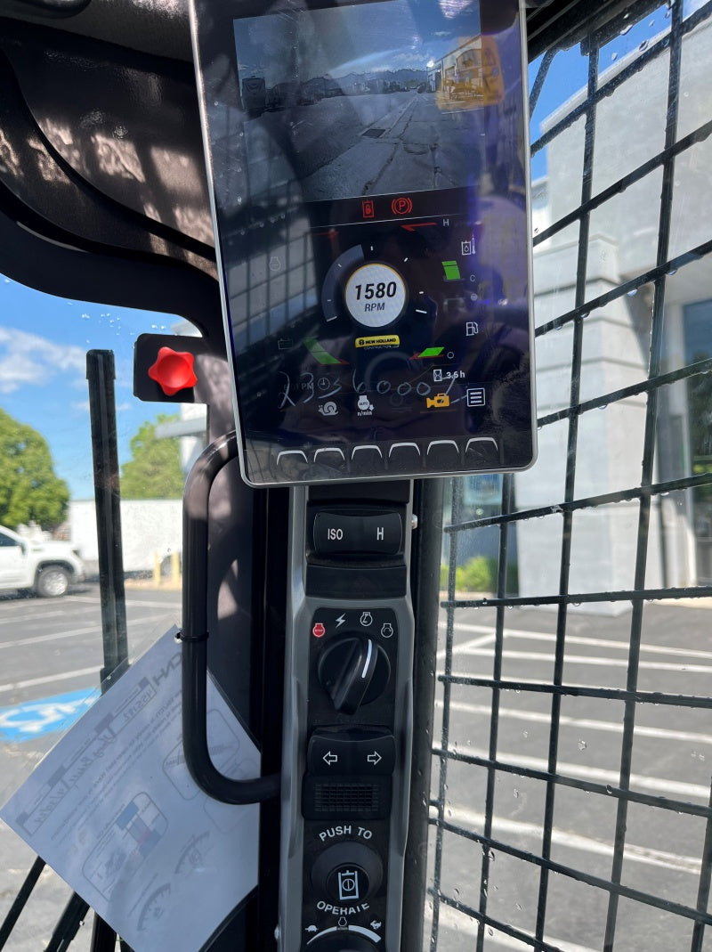 New Holland L320 Skid Steer