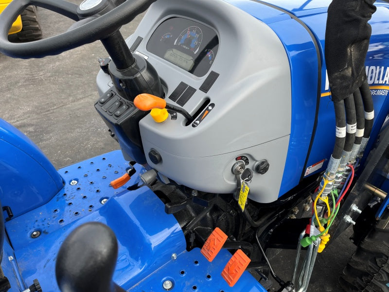 New Holland Workmaster 35 Tractor-Hydrostatic Drive